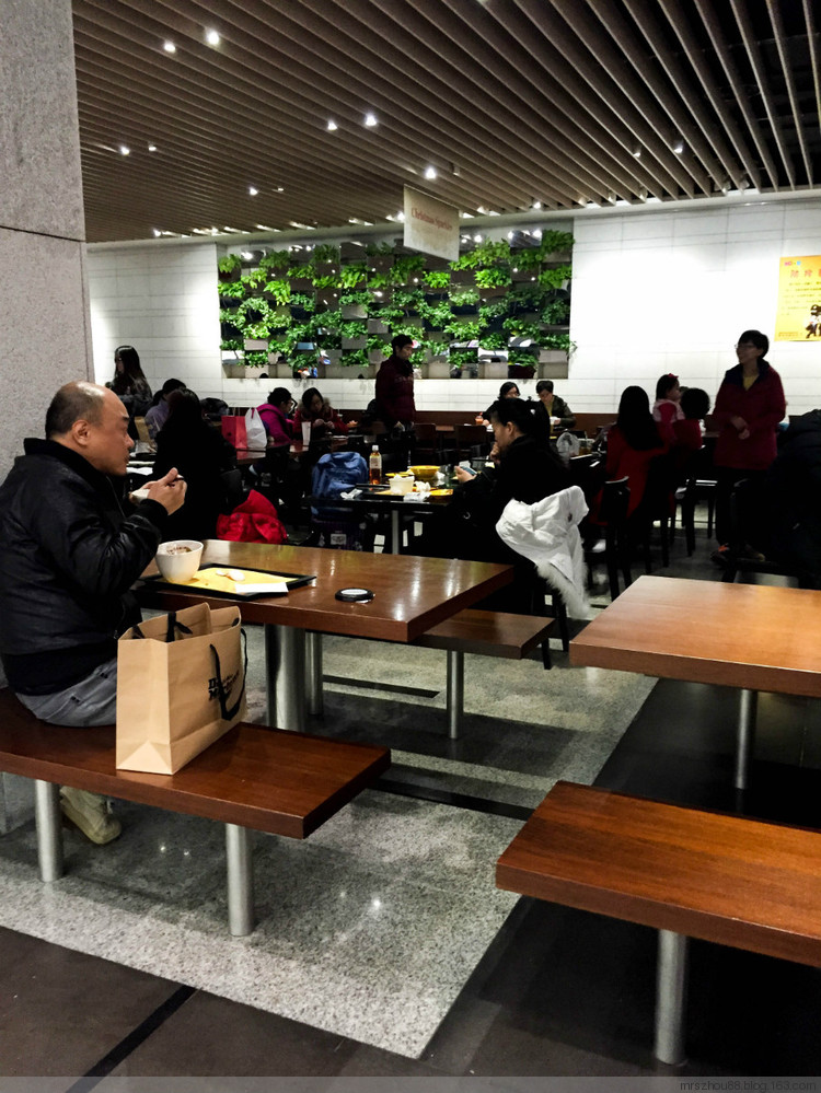 靜安寺地鐵尋美食--圣誕前奏 - 周太靚湯 - 周太靚湯