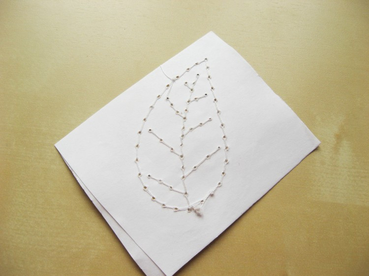 Needle Lace Skeleton Leaves - Daliute - 來自立陶宛的親吻!