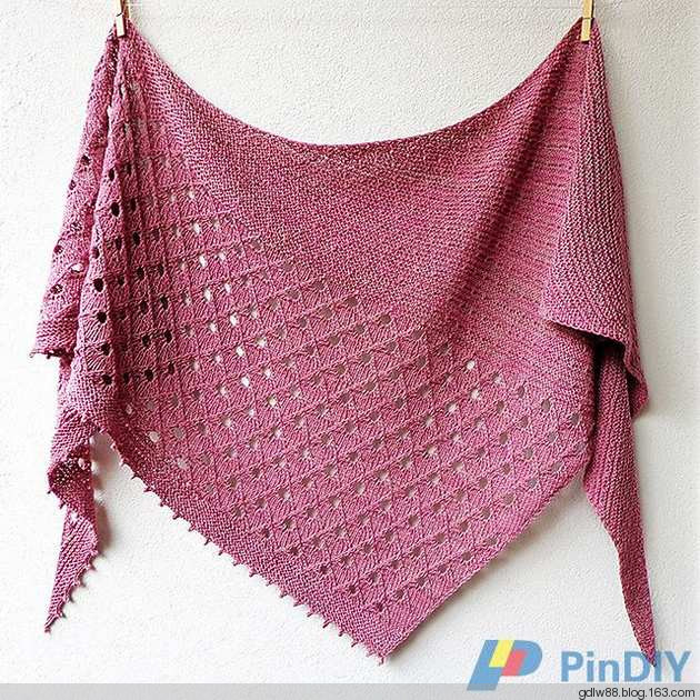 Childhood Memories Shawl - 木棉花 - 雨茫茫，霧茫茫，盼望花開，花已落……