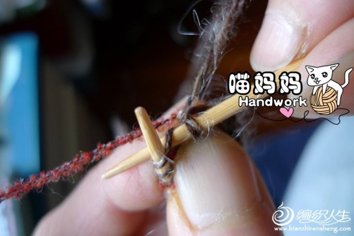 一種方便的雙色提花織法--雙手帶線