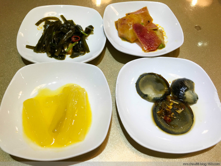 牡丹峰－－來(lái)自平壤的美食和美女們 - 周太靚湯 - 周太靚湯
