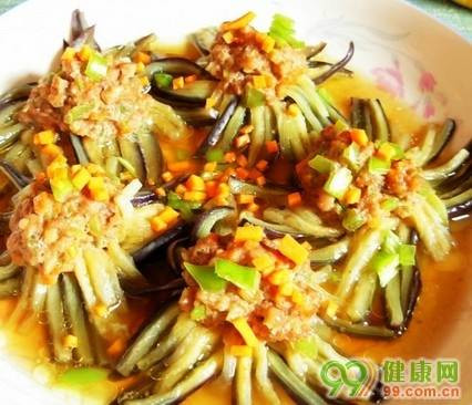 初二要做的菜，現(xiàn)學(xué)現(xiàn)賣 - 彤彤 - 一泓清夢
