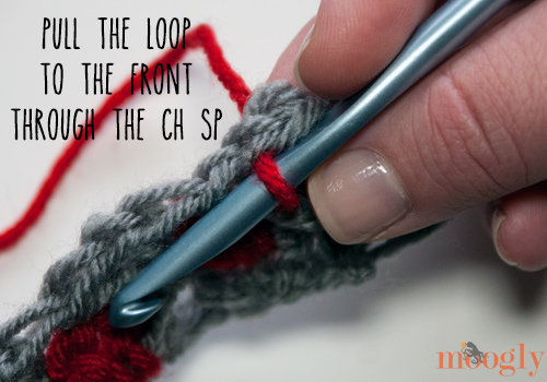 How to #Crochet the Moroccan Tile Afghan :: a photo and video tutorial for this amazing stitch!